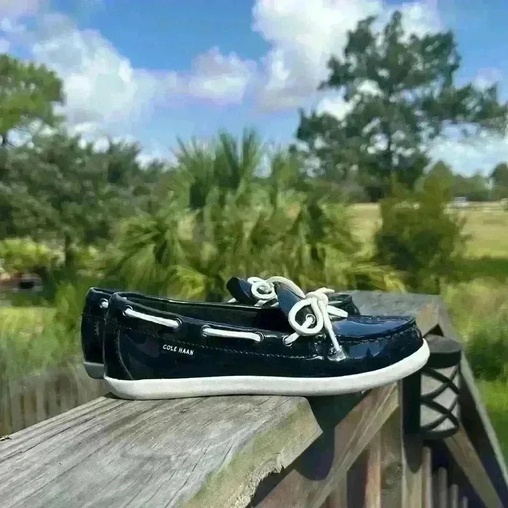 Cole Haan Nantucket Camp Moc Navy Blue Patent Leather Boat Shoes Women's Size 6B - Picture 3 of 13